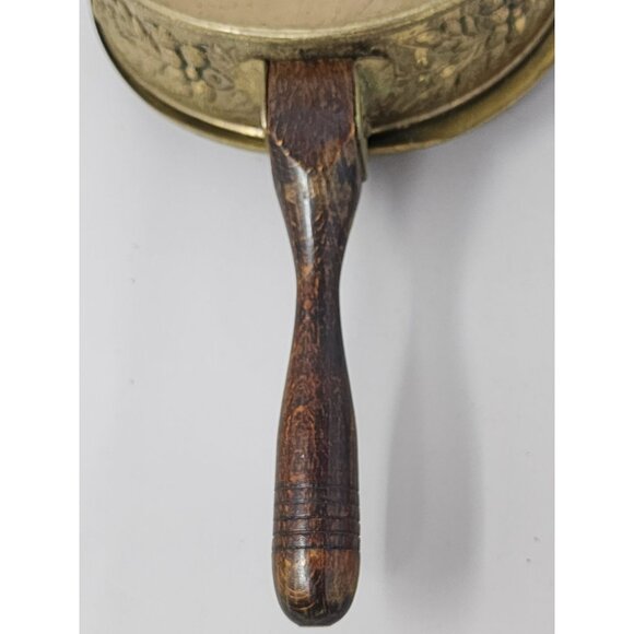Vintage Brass & Wood Ship Design Silent Butler/Bed Warming Pan With Handle - Picture 13 of 15